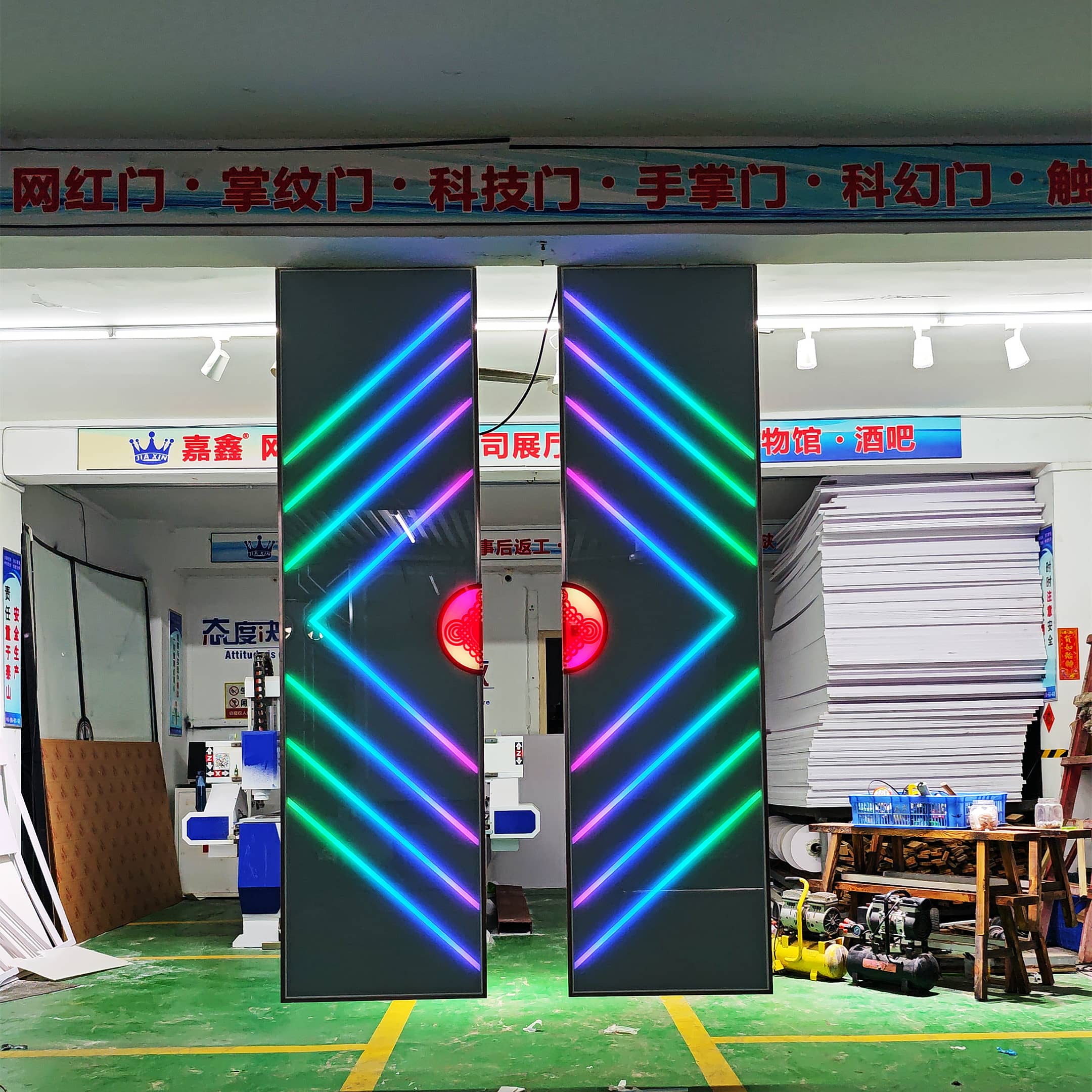 密室网红门,科技掌纹门